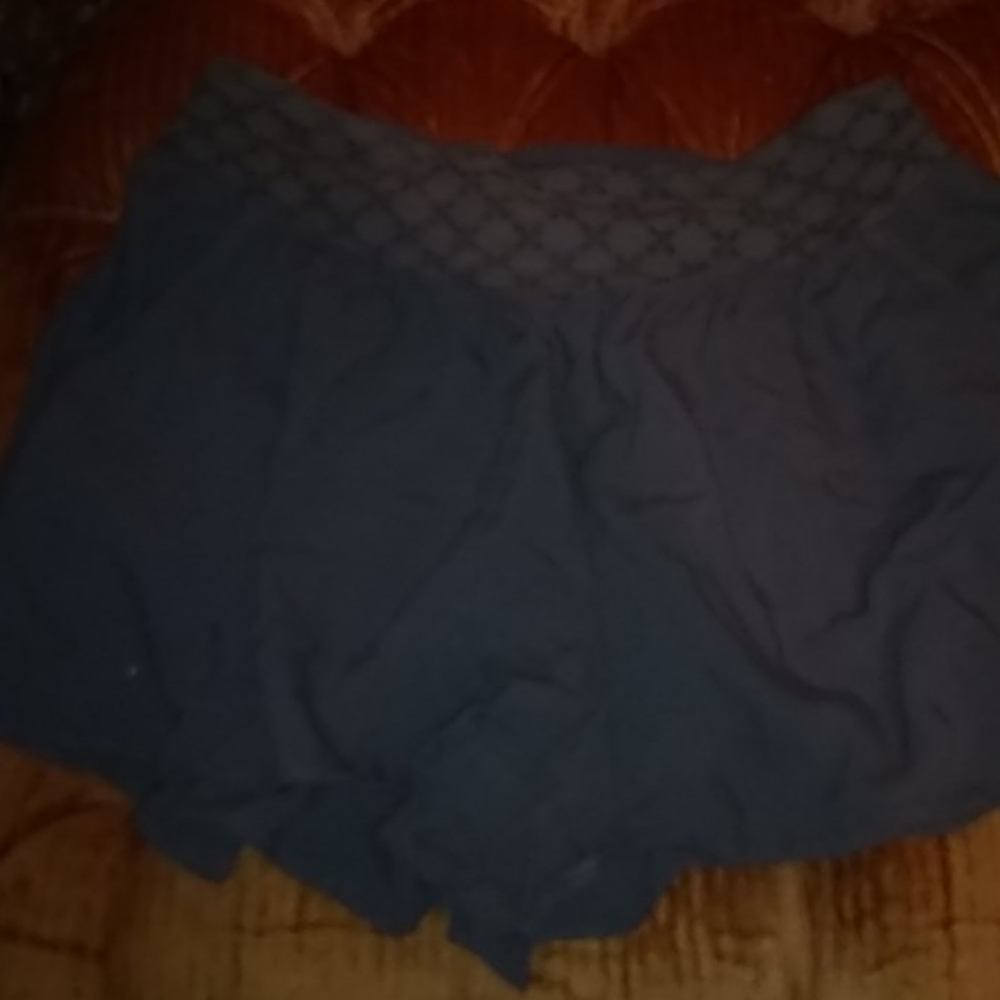 Shorts - Picture 2 of 2